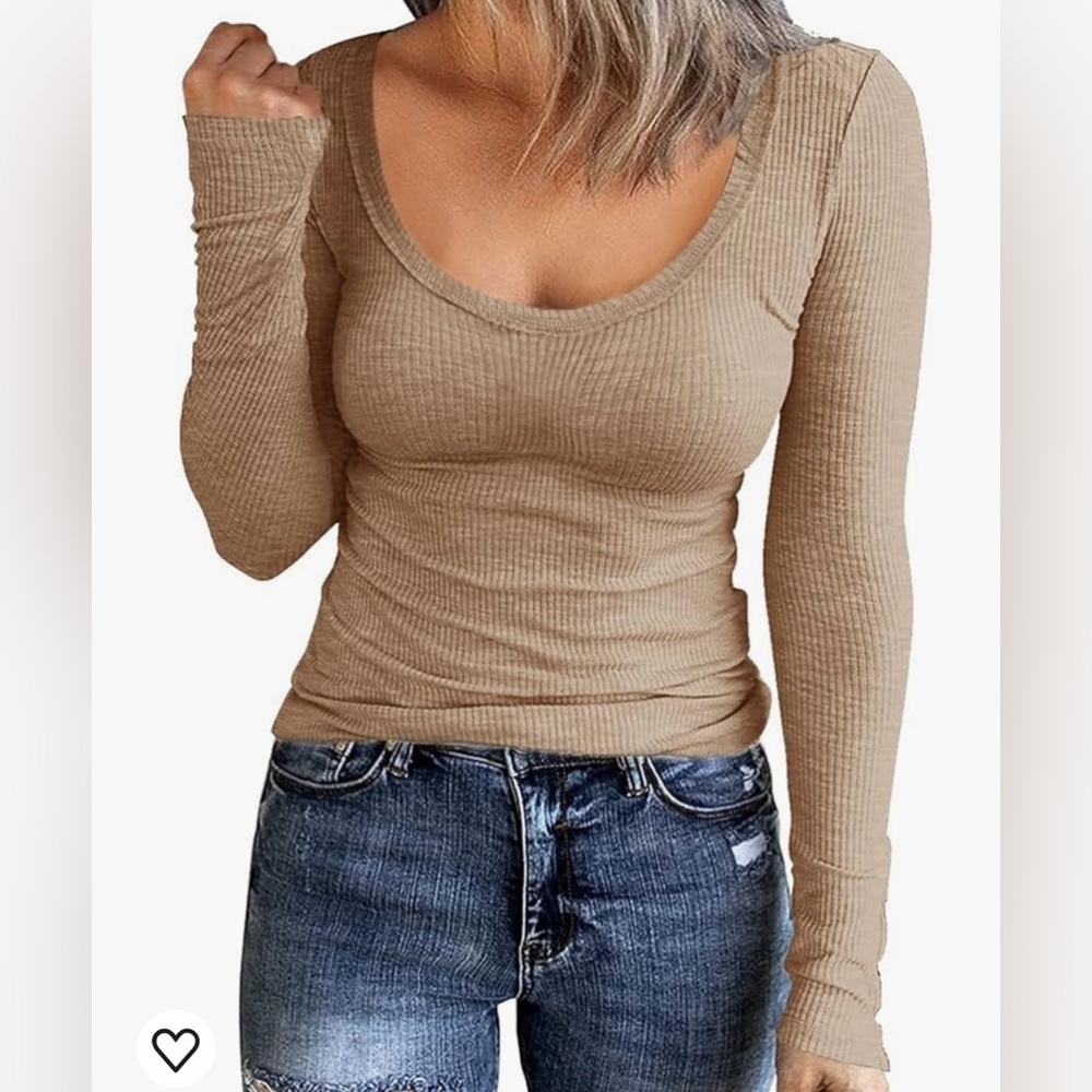 Long Sleeve Scoop Neck Ribbed Fitted Knit Shirt